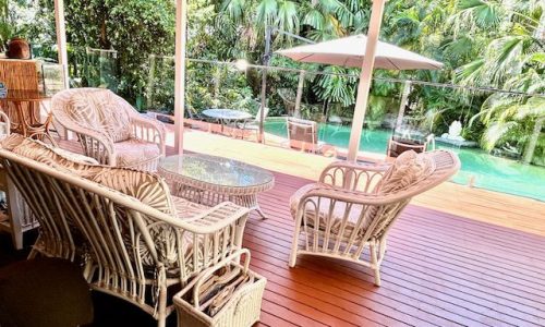 Back Deck overlooking pool Maz South Pacific BnB